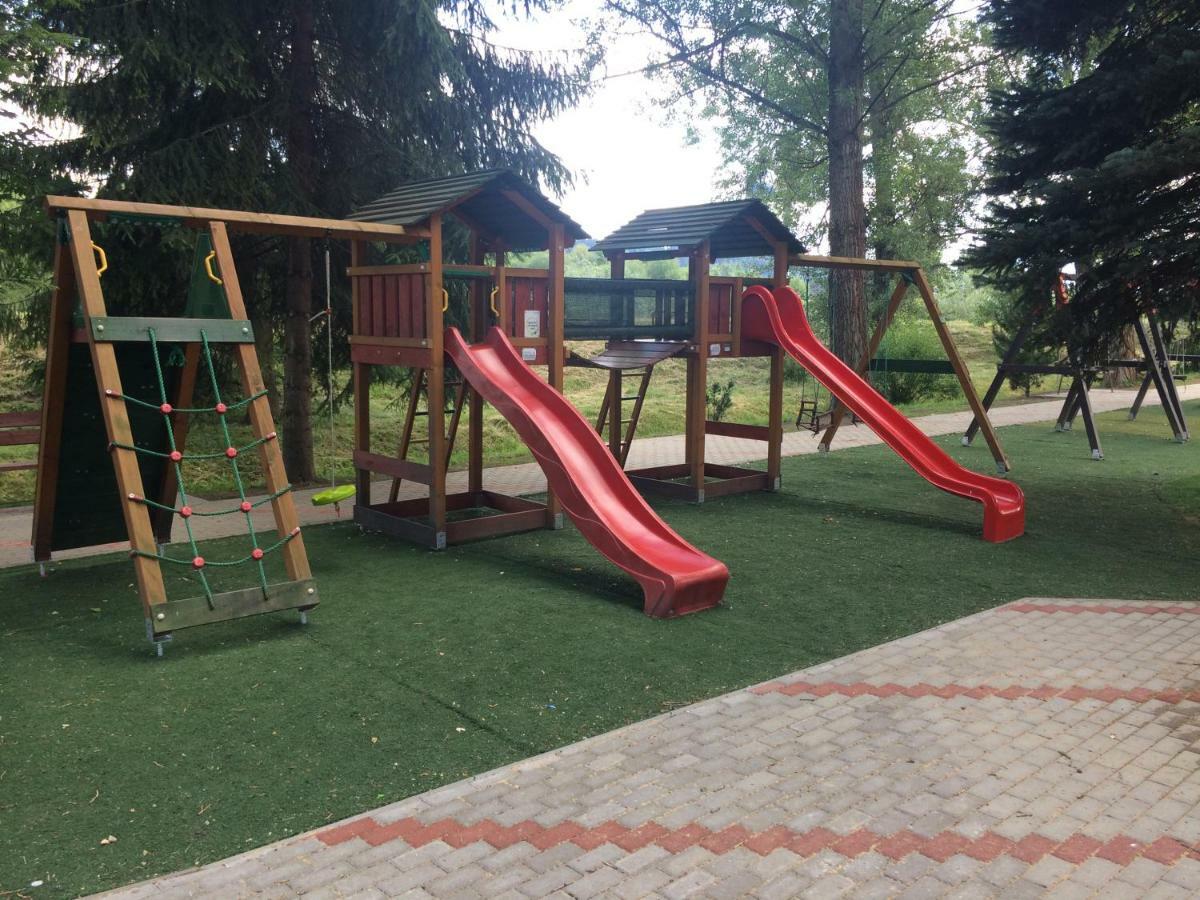BešeňováBeska公寓 外观 照片
